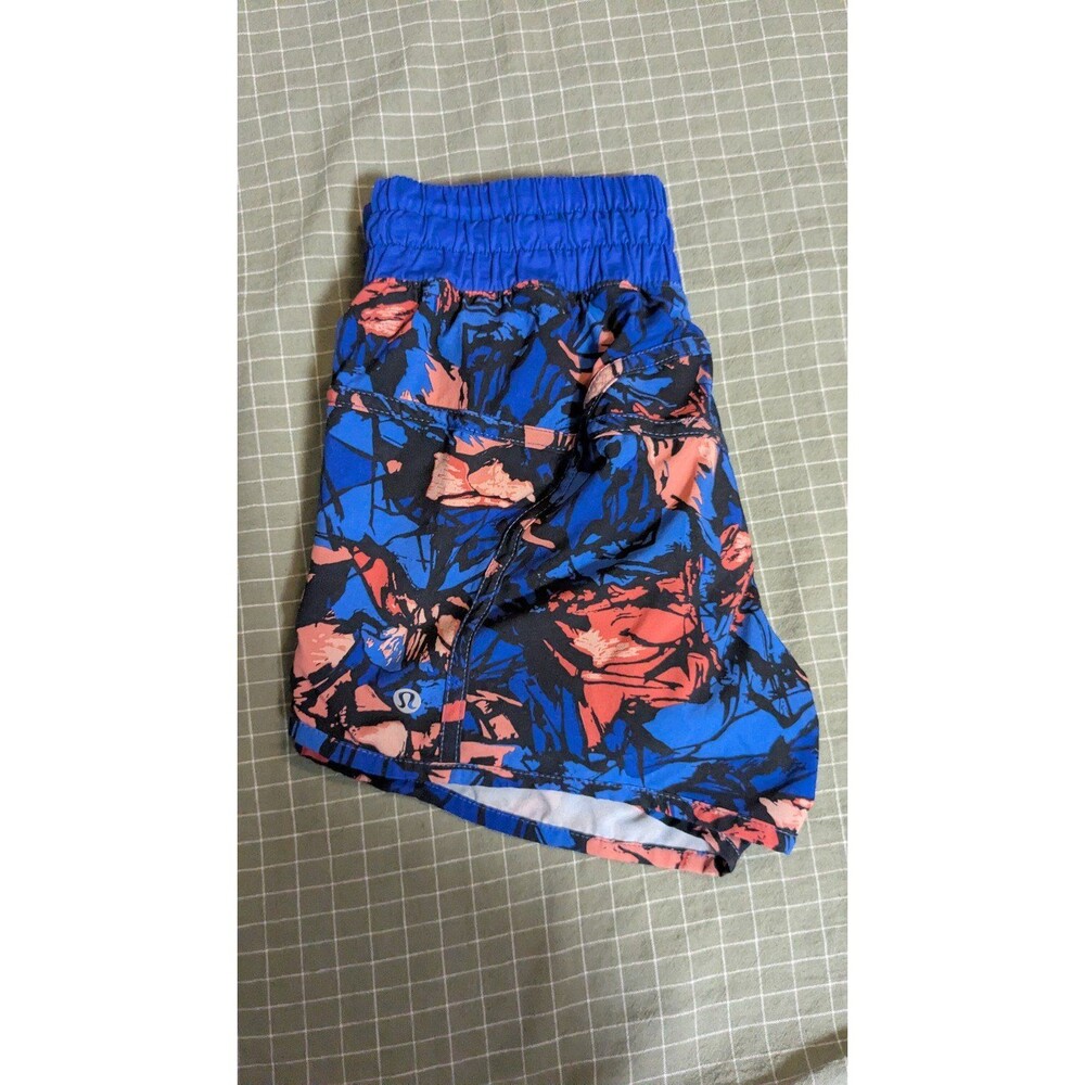 Lululemon Women's Tracker Shorts